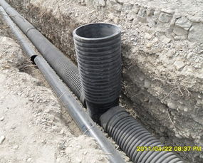 塑料檢查井與玻璃鋼化糞池的協同應用——通海玻璃鋼化糞池廠的創新解決方案